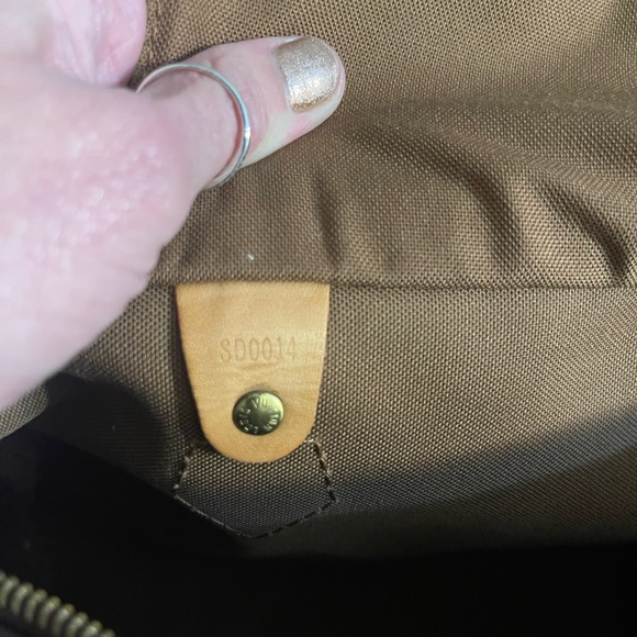Authentic Louis Vuitton Speedy 30 from 2004. - Picture 3 of 16